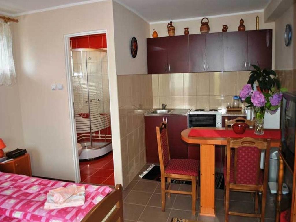 Guest House Dunavski Raj Kostol Екстериор снимка