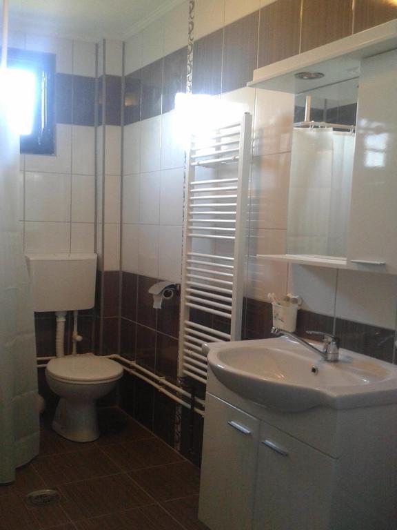 Guest House Dunavski Raj Kostol Екстериор снимка